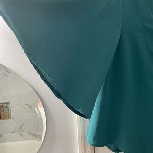 Green blouse medium flowy sleeves